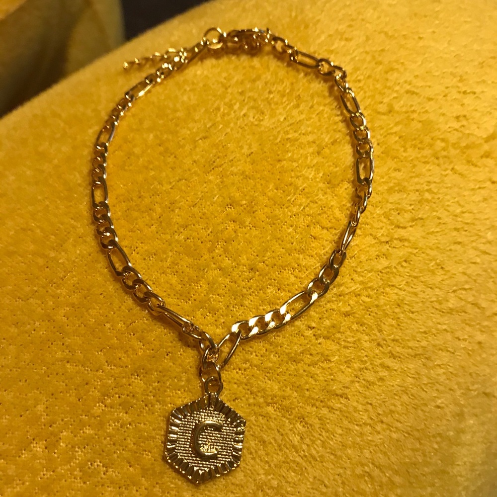 Letter anklet